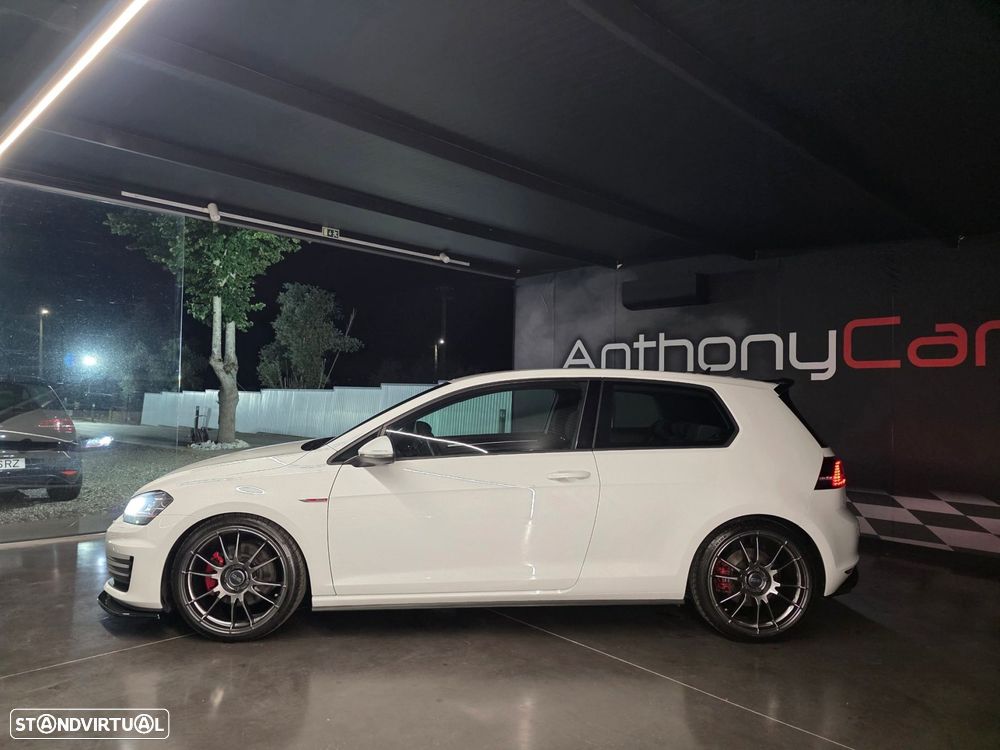VW Golf 2.0 TSi GTi DSG - 20