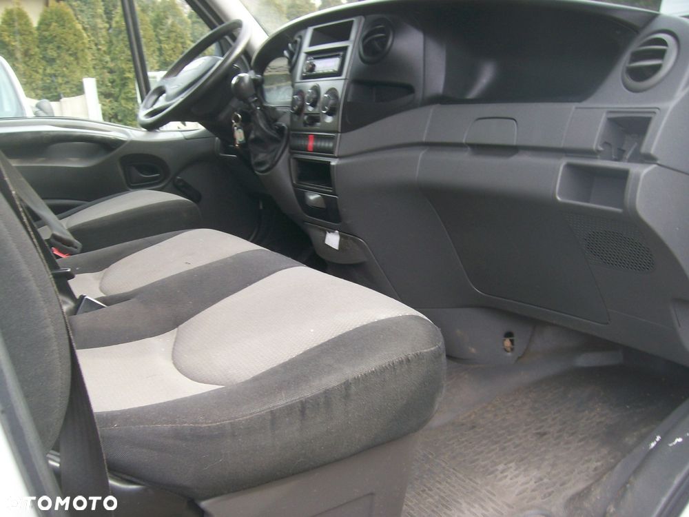 Iveco DAILY, L2 - H1, Długi - Niski - 19