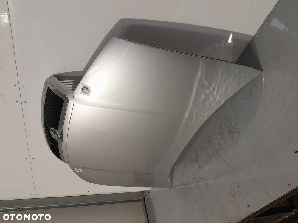 } MASKA POKRYWA SILNIKA DO SKODA FABIA I 1 9102 SREBRNA - 2