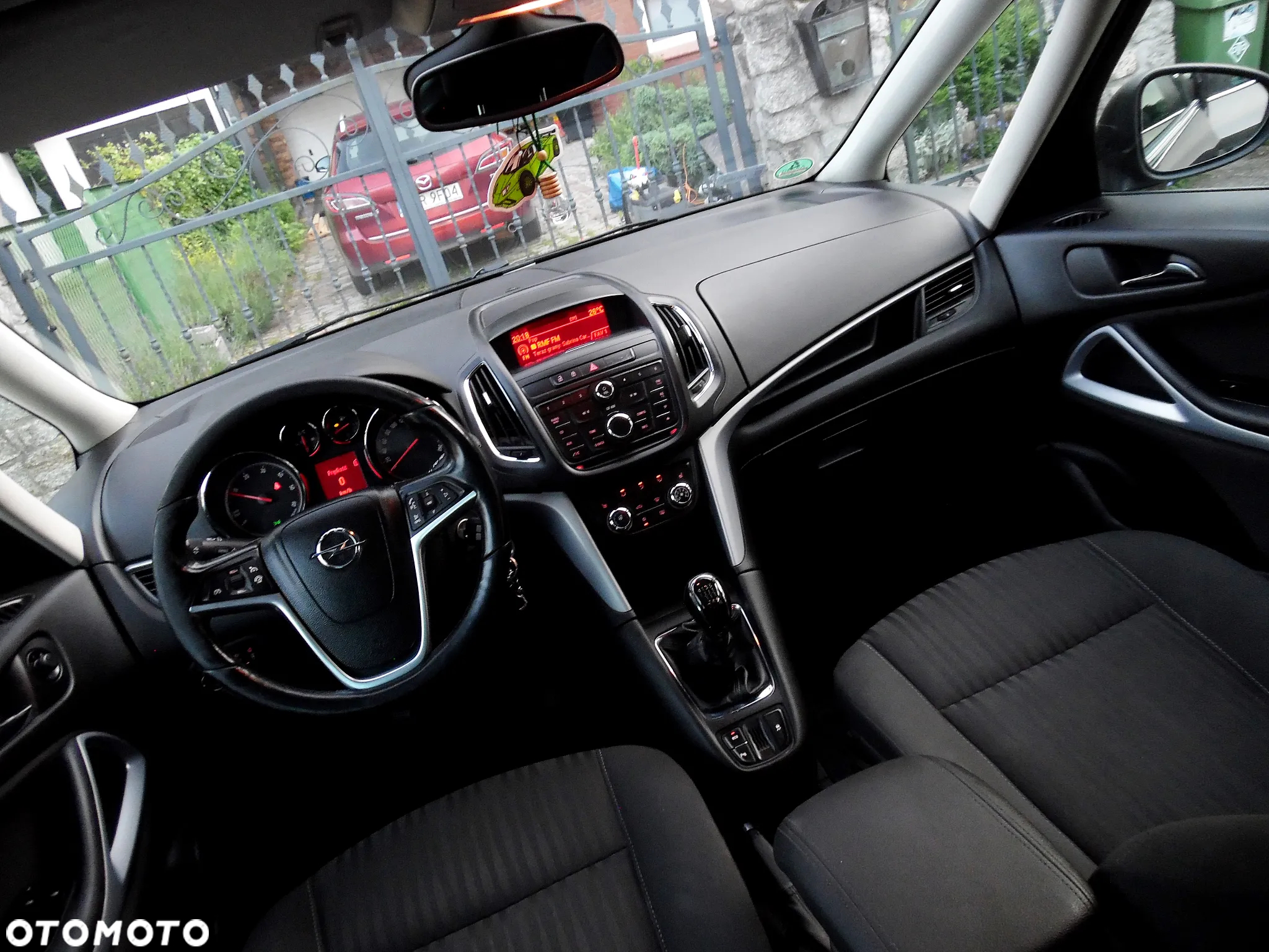 Opel Zafira - 25