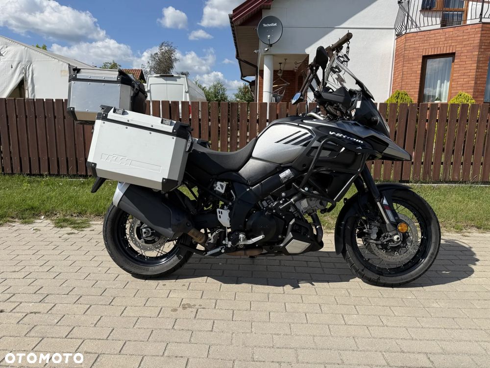 Suzuki DL - 6