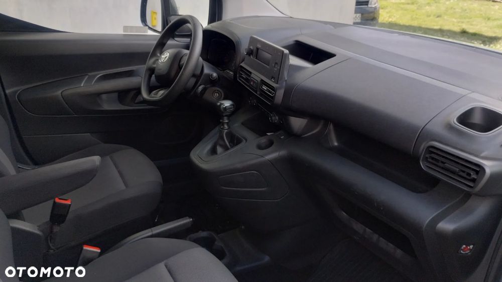 Toyota PROACE CITY - 15