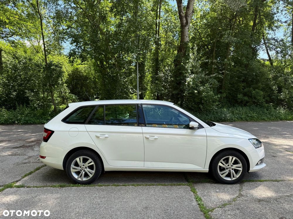 Skoda Fabia 1.0 TSI Drive - 4