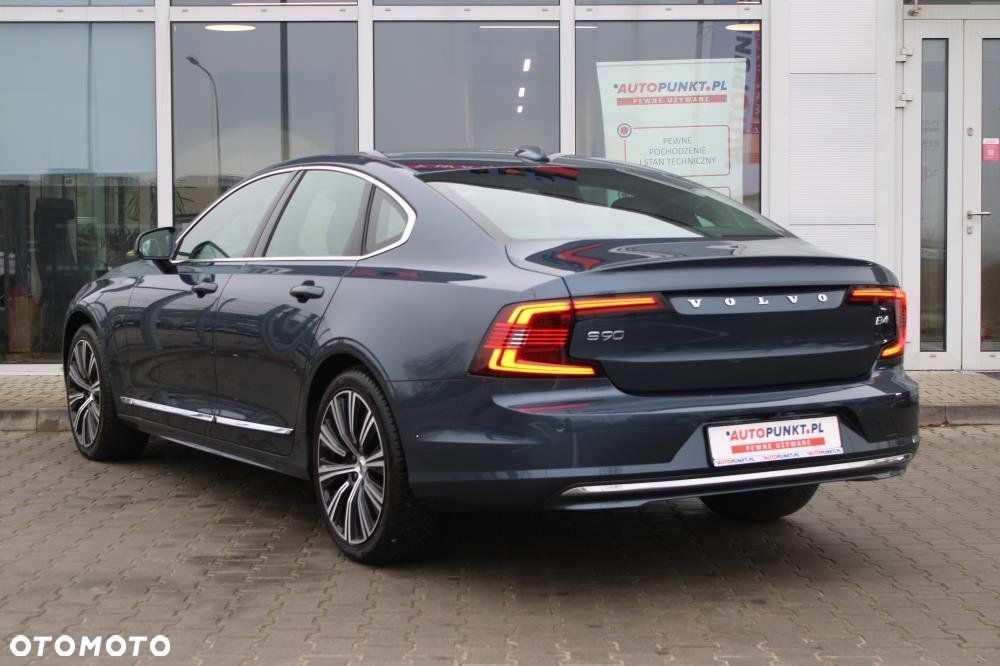 Volvo S90 - 3
