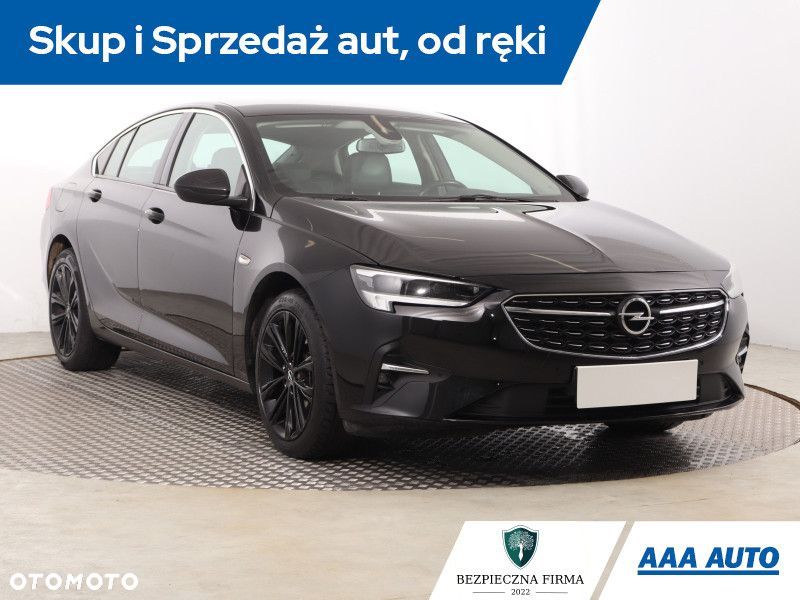 Opel Insignia - 3