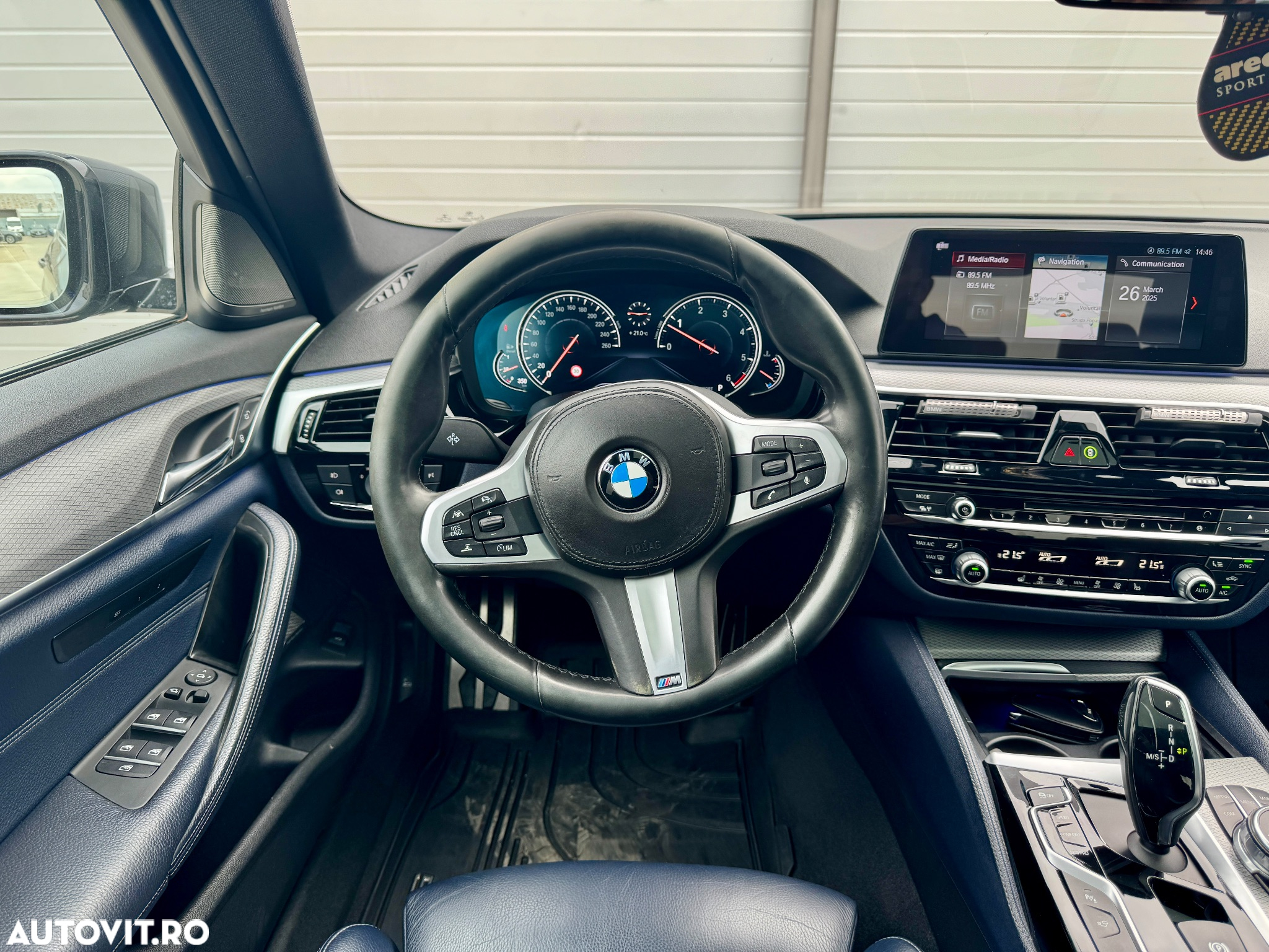 BMW Seria 5 530d xDrive AT - 14