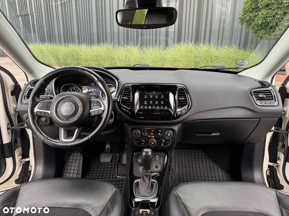 Jeep Compass 1.4 TMair Limited 4WD S&S - 33