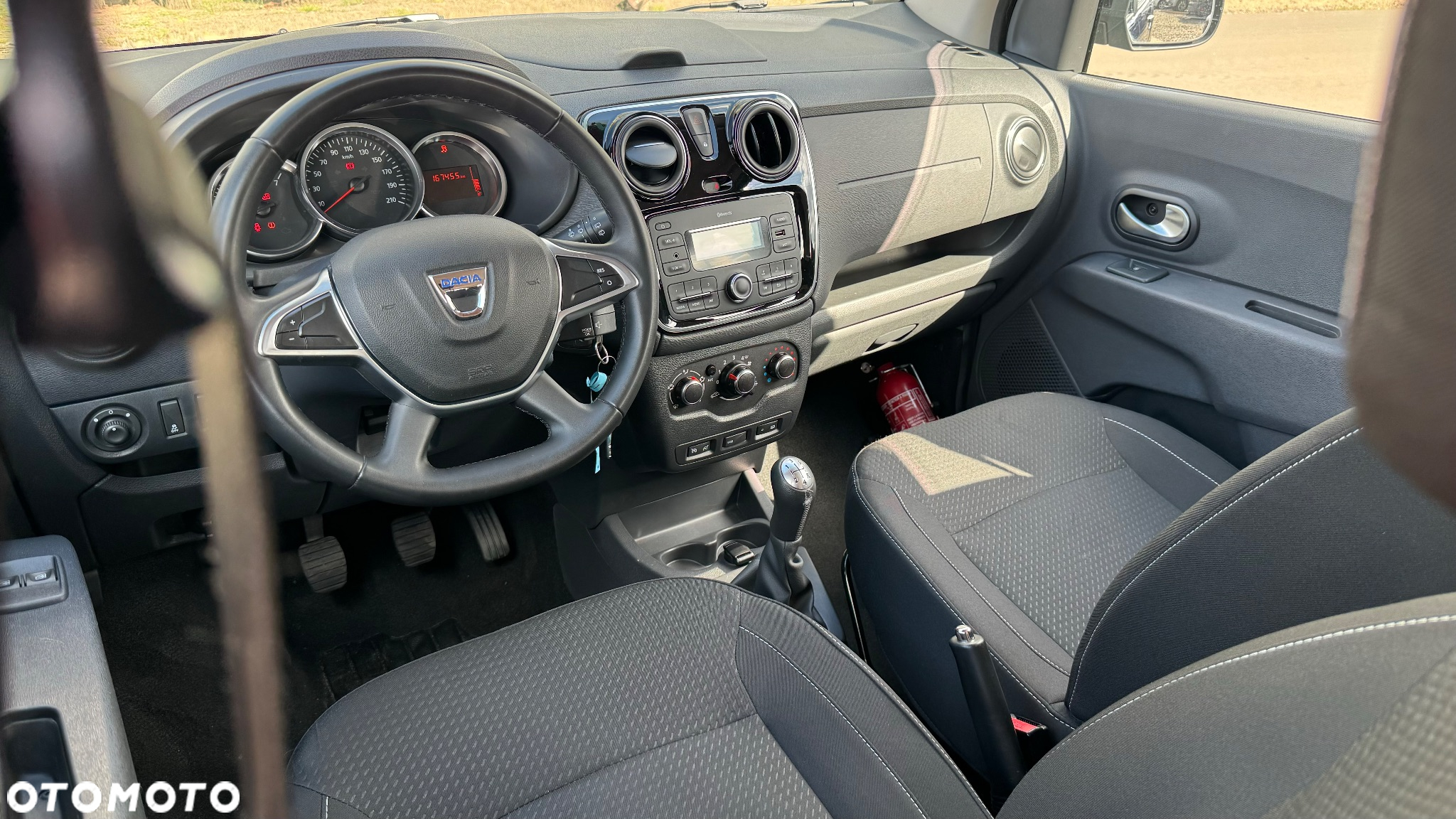 Dacia Lodgy 1.6 SCe Laureate S&S - 9