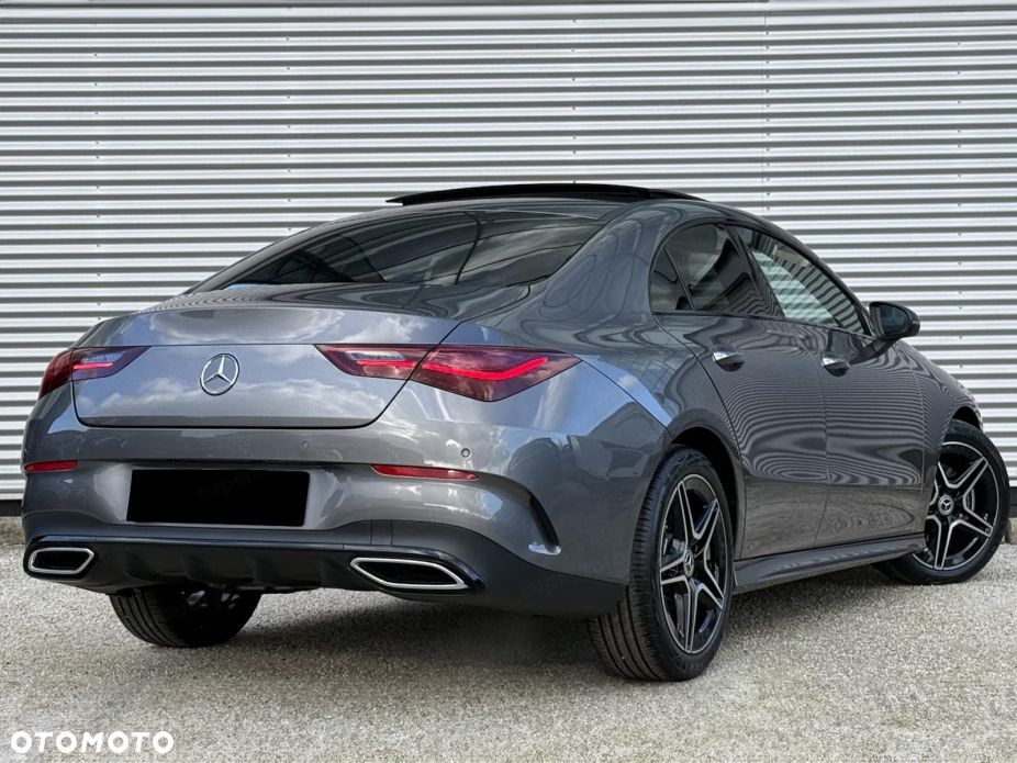 Mercedes-Benz CLA - 2