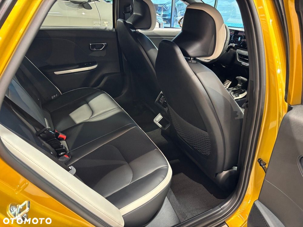Kia K4 - 16