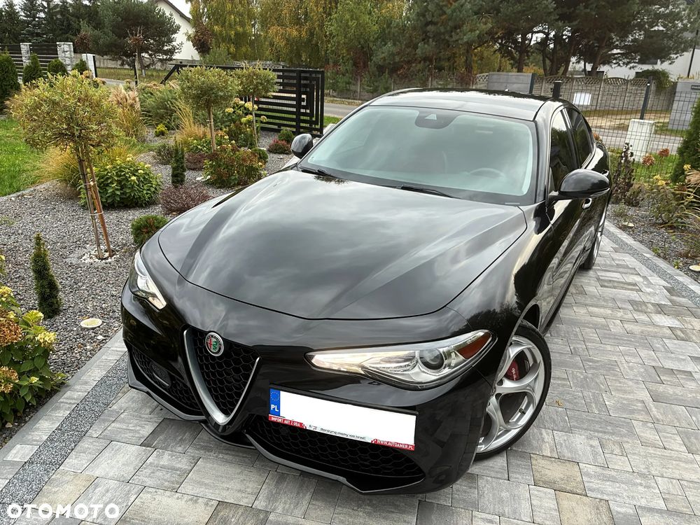 Alfa Romeo Giulia 2.0 Turbo Veloce - 12