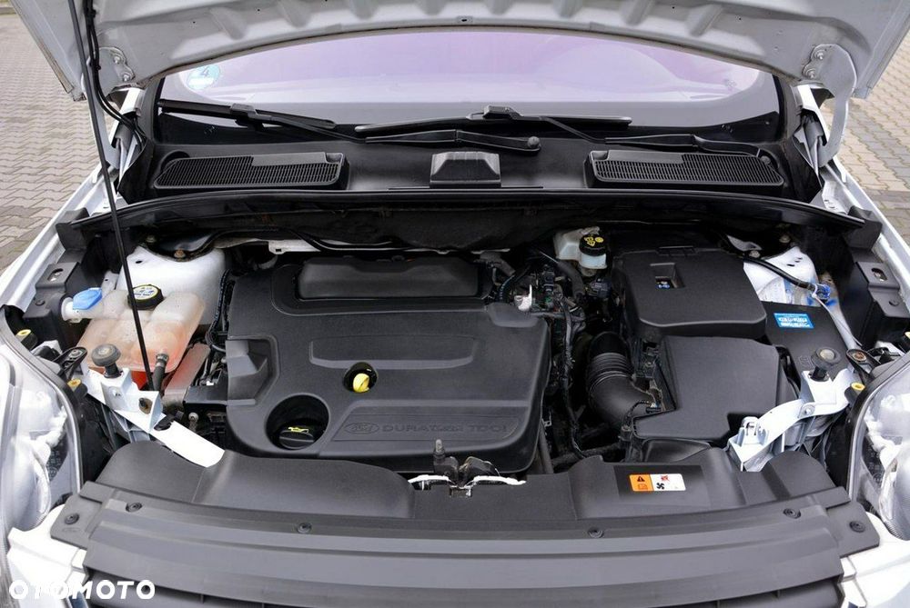 Ford Kuga 2.0 TDCi 4WD Titanium - 35