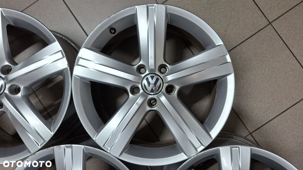 Felgi Aluminiowe 17 VW Passat B7 5x112 ET 47 Fontana - 8