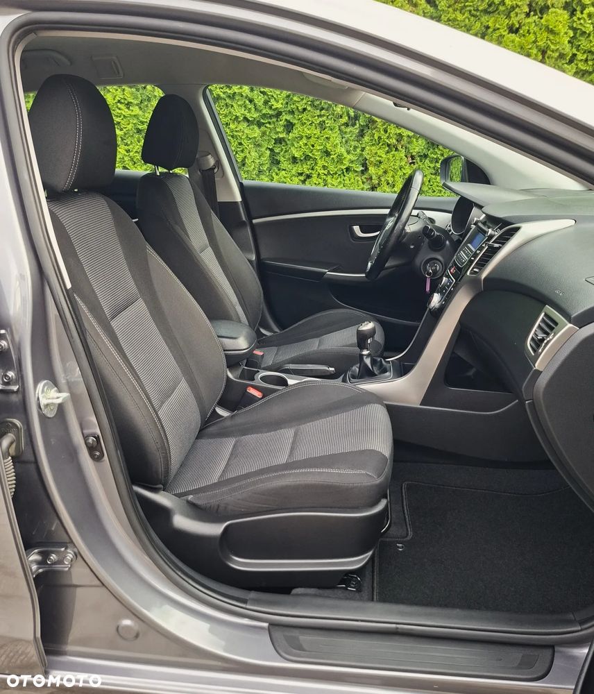 Hyundai i30 i30cw 1.4 Fifa World Cup Edition - 10
