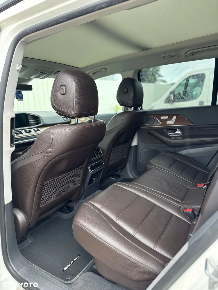 Mercedes-Benz GLS - 17