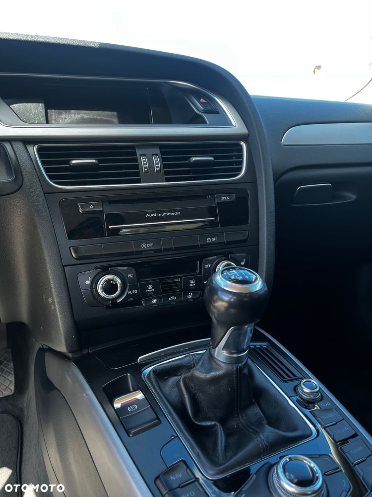 Audi A4 Limousine - 25