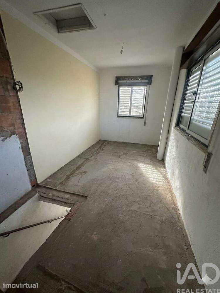 Moradia em Ínsua - Grande imagem: 2/4