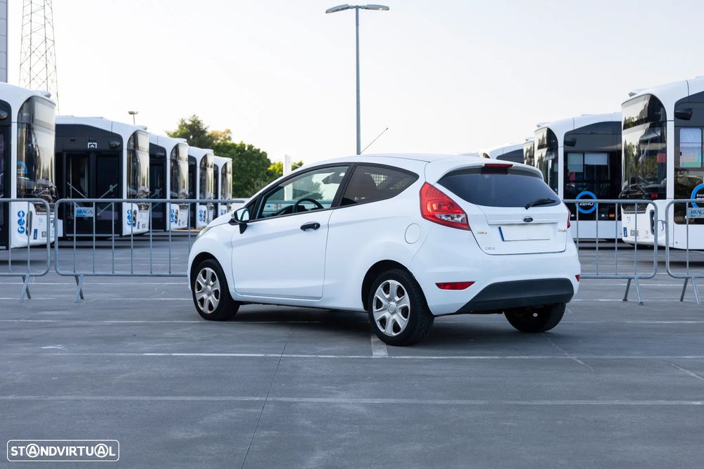 Ford Fiesta 1.4 TDCI Titanium - 3