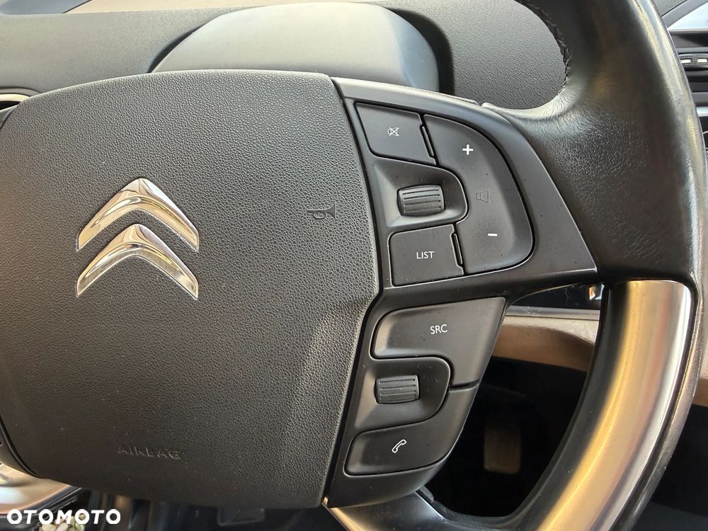 Citroën C4 Picasso 2.0 HDi FAP Exclusive - 27
