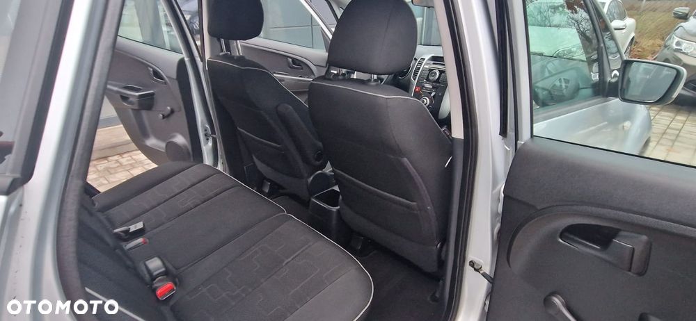 Kia Venga 1.4 CVVT Attract - 27