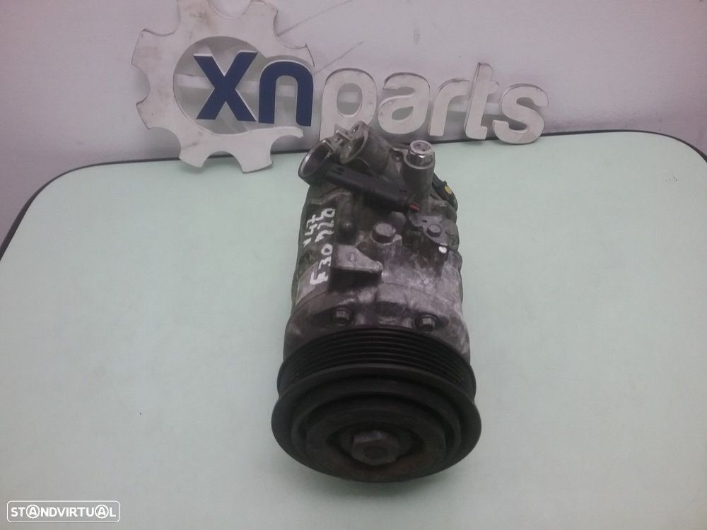 Compressor de ar condicionado BMW 3 (F30, F80) 320 d 2011 - 2016 REF. MOTOR N47D... - 2