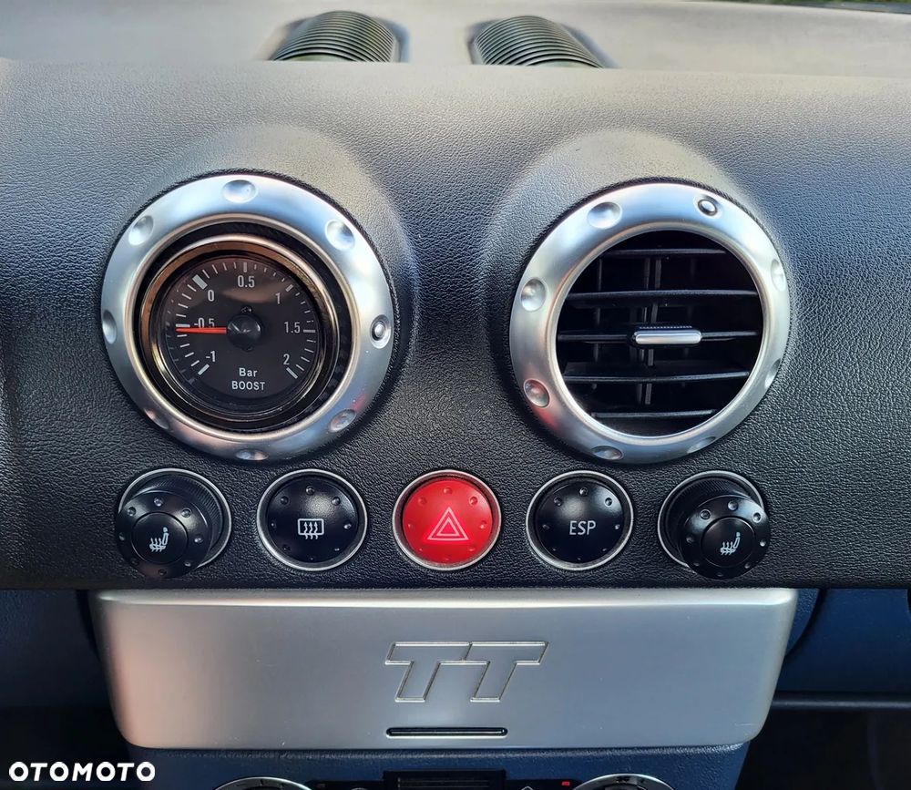 Audi TT Coupé 1.8 T - 17