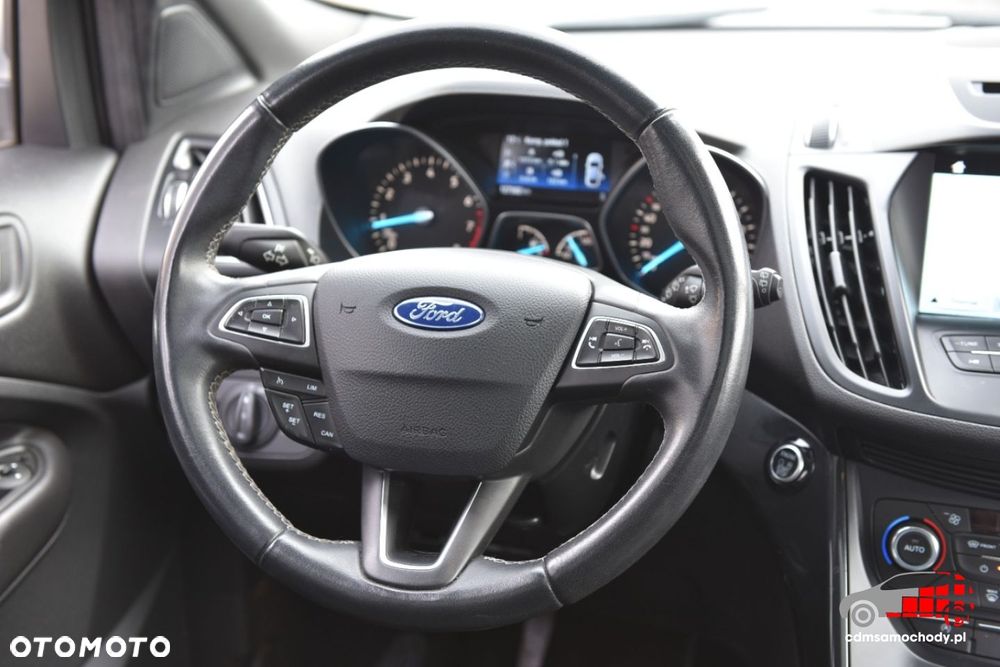 Ford Kuga - 23