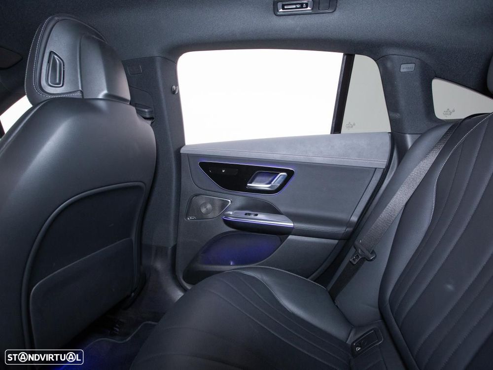 Mercedes-Benz EQE 350 Electric Art - 14