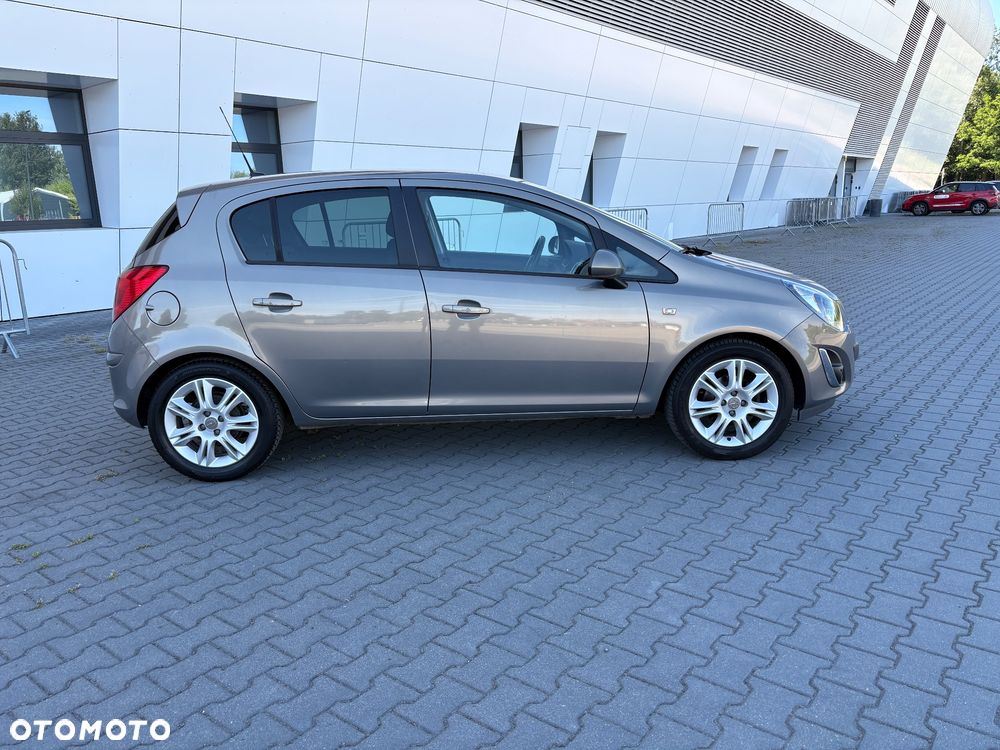 Opel Corsa 1.4 T Cosmo S&S - 3