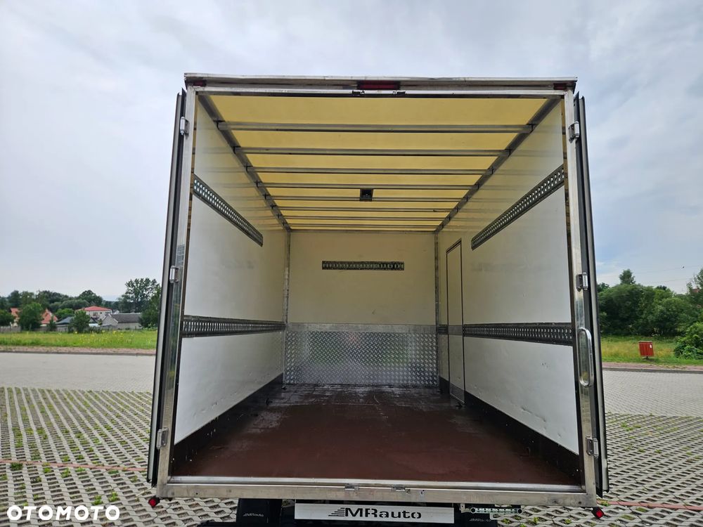 Iveco Daily 35-150, Kontener 8 palet - 17