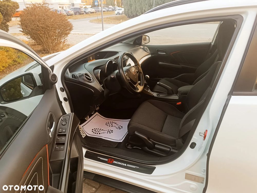 Honda Civic 1.6 i-DTEC Style Edition - 11