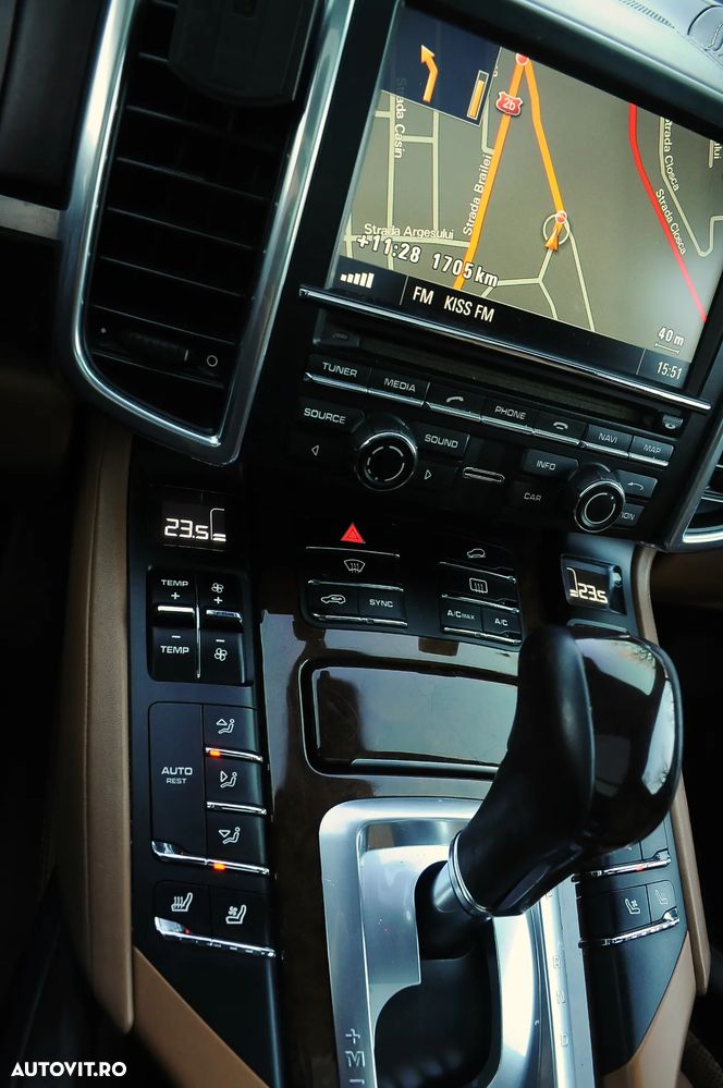 Porsche Cayenne 3.0TD TipTronic - 18