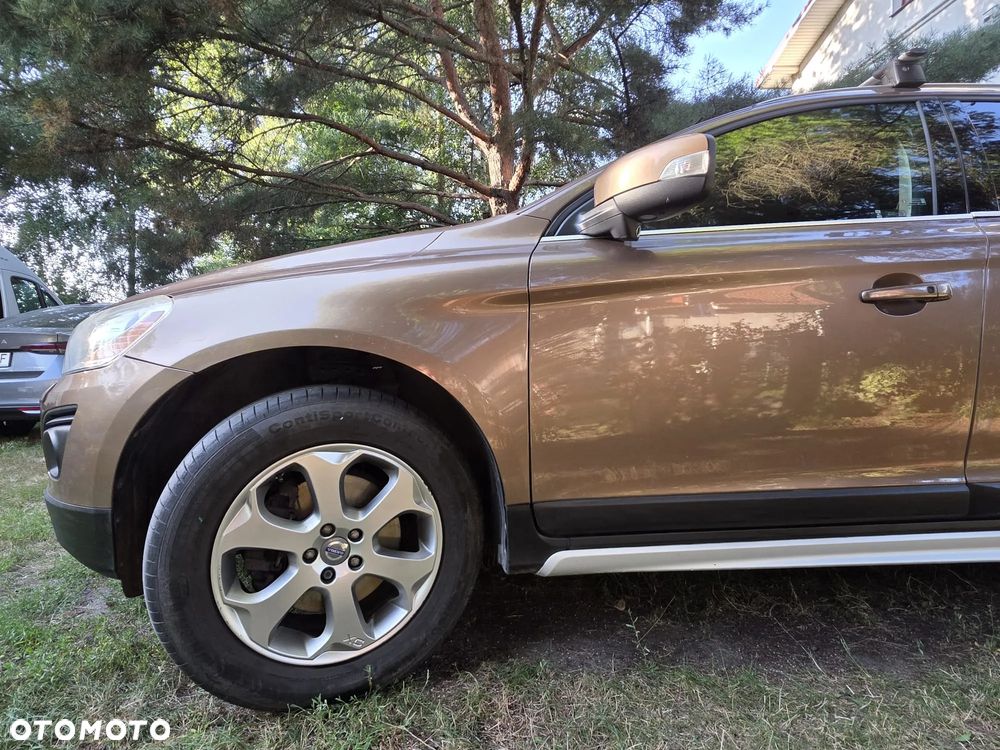 Volvo XC 60 D5 AWD Summum - 4