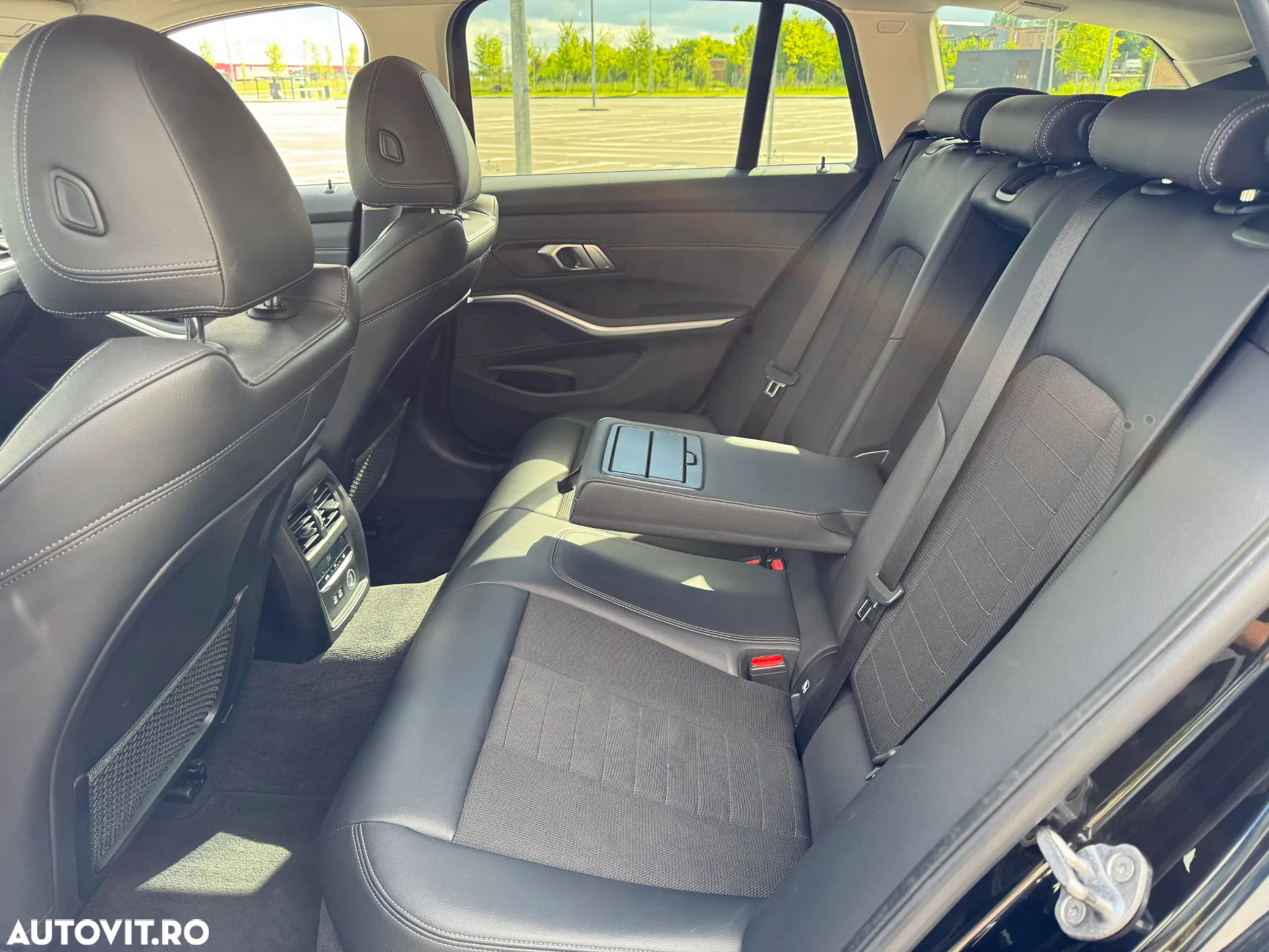 BMW Seria 3 318d Touring Aut. - 8