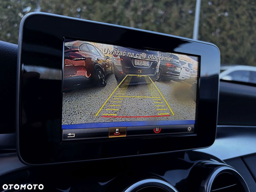 Mercedes-Benz Klasa C 200 7G-TRONIC - 29