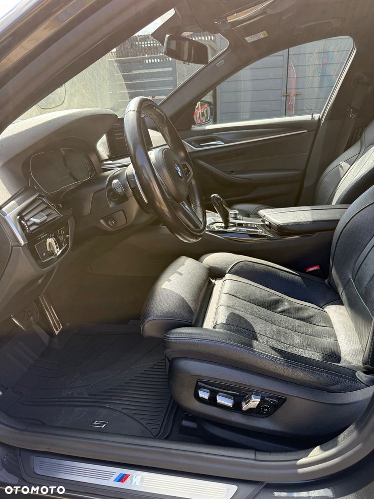 BMW Seria 5 520d xDrive Luxury Line sport - 16