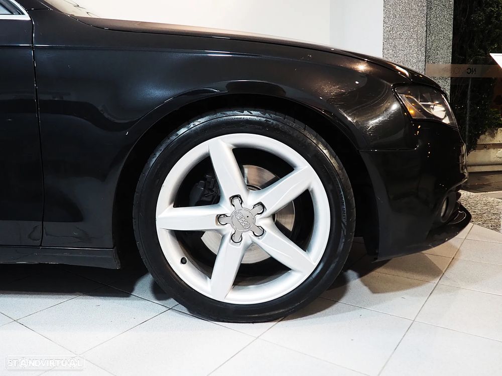 Audi A4 Avant 2.0 TDi S-line - 9