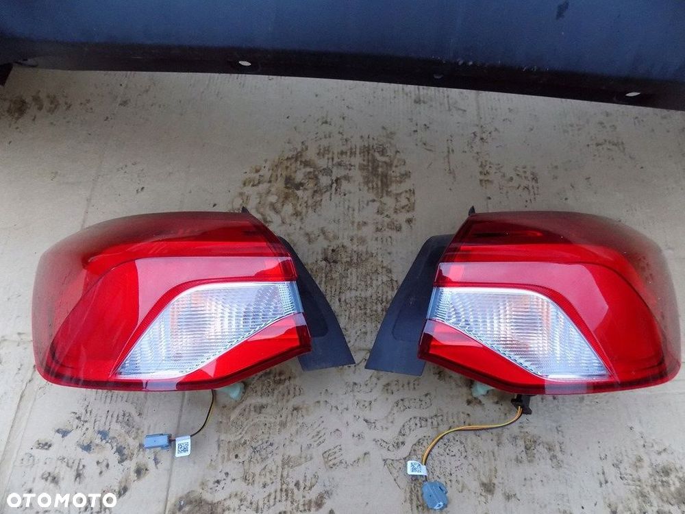 dw focus st-line mk4 zderzak klapa lampy tył szary - 6