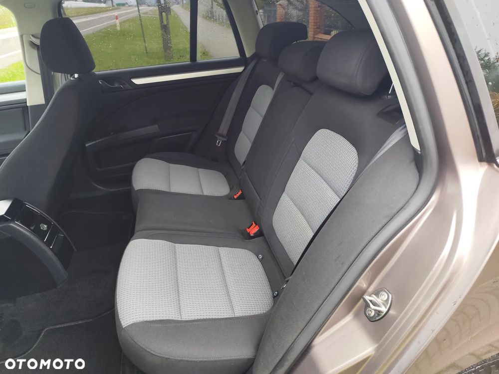 Skoda Superb 2.0 TDI Family - 5