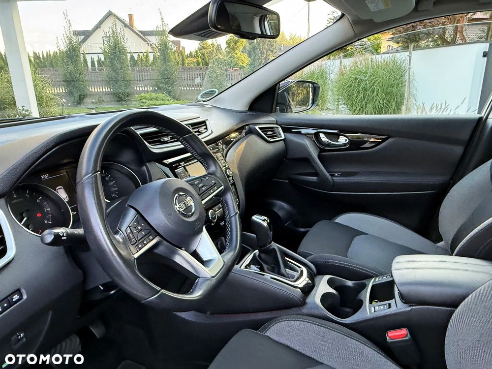 Nissan Qashqai 1.3 DIG-T Tekna DCT - 23