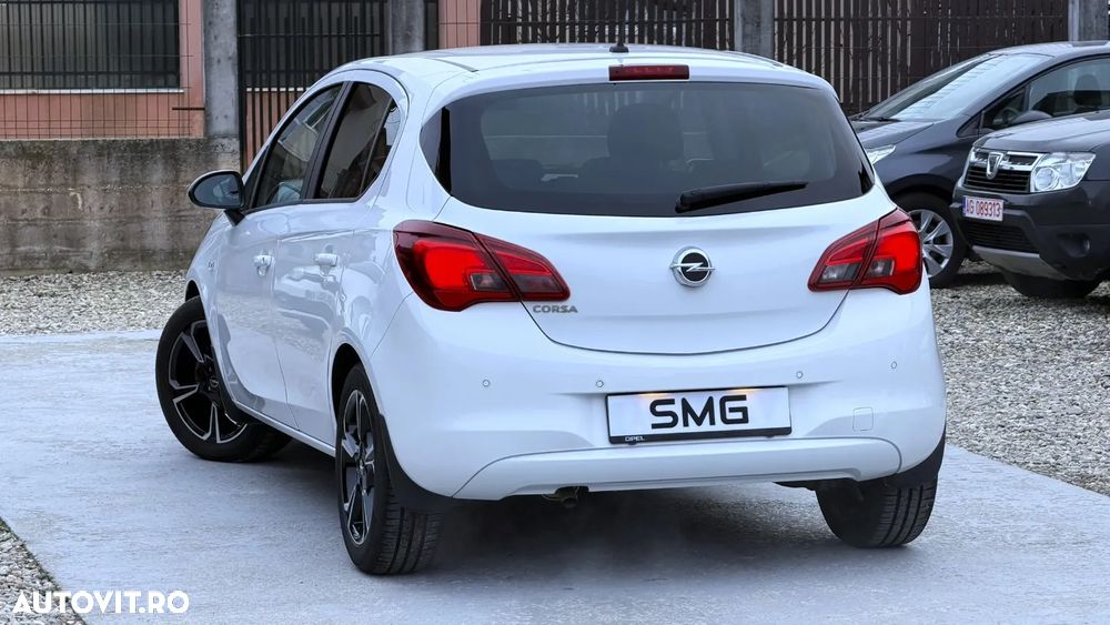 Opel Corsa 1.4 ECOTEC Aut. Cosmo - 3