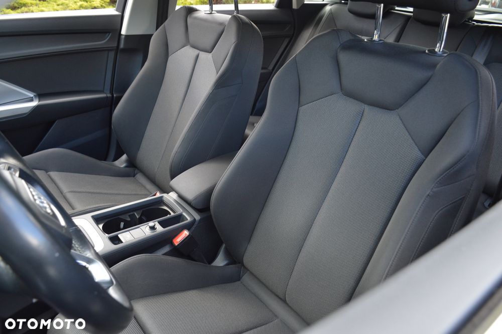 Audi Q3 35 TDI S-Line S tronic - 28