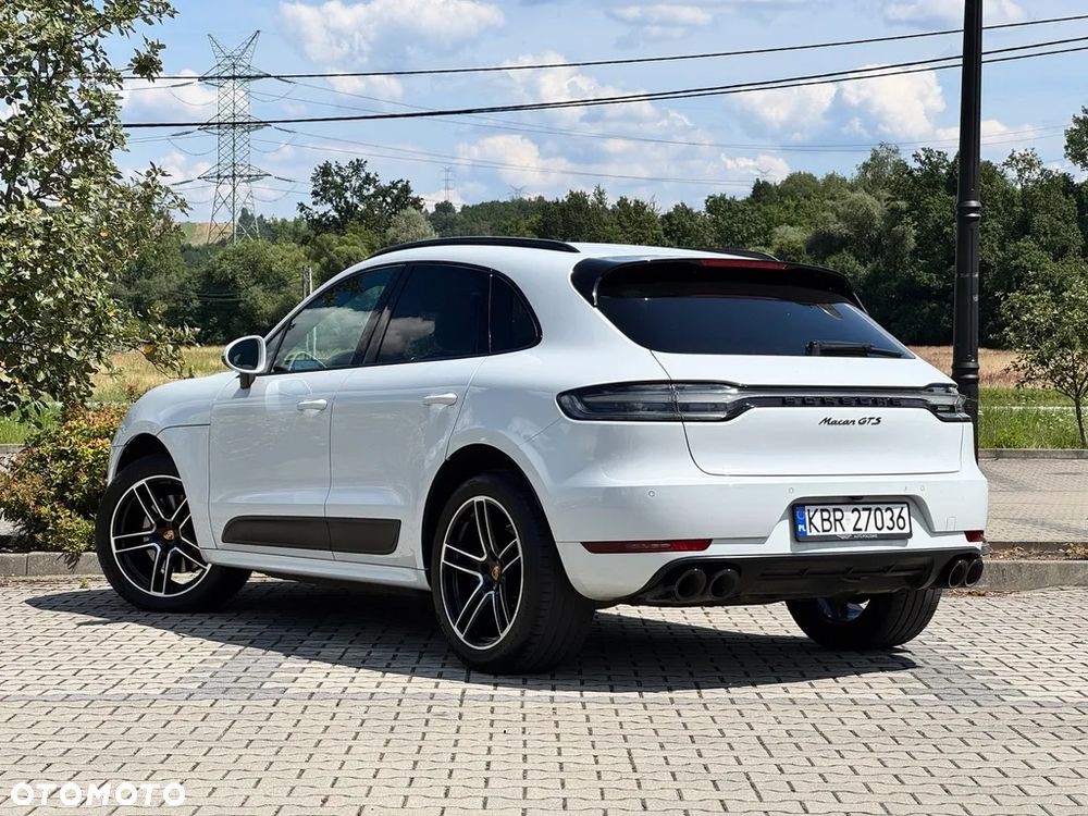 Porsche Macan - 3