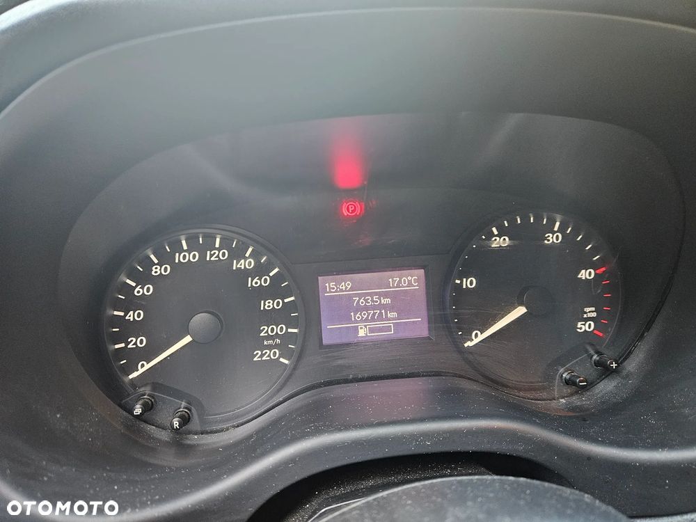 Mercedes-Benz Vito - 10
