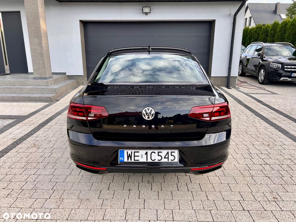 Volkswagen Passat 2.0 TDI EVO Business - 30