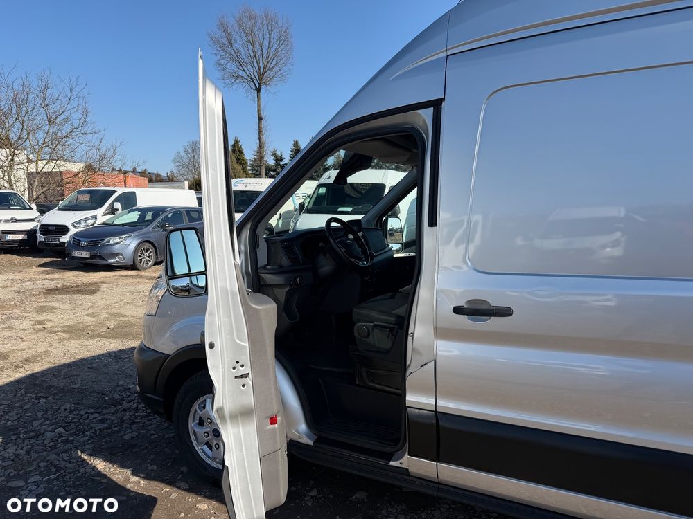 Ford Transit - 9
