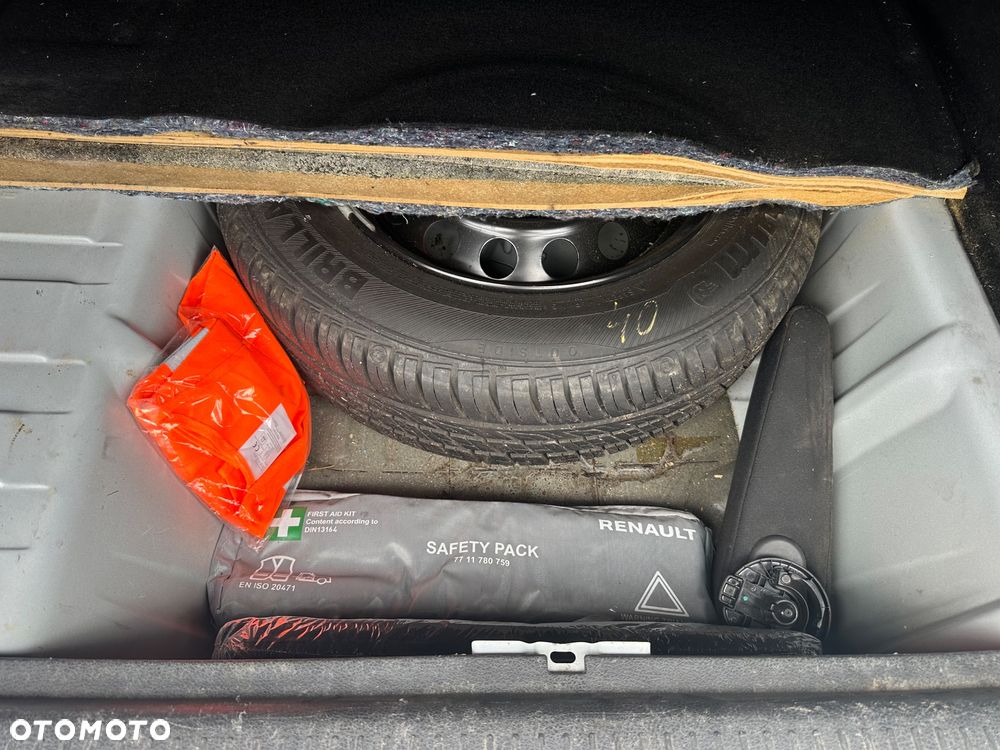 Dacia Logan 1.5 dCi Prestige - 13