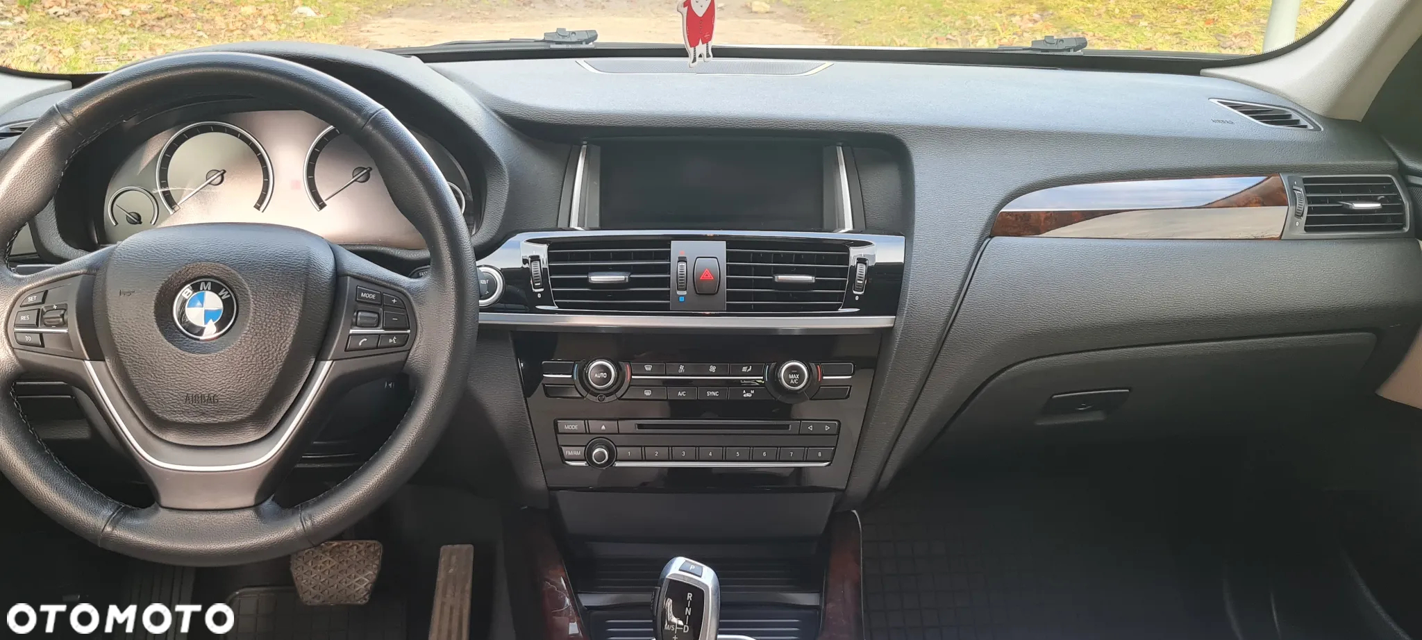 BMW X3 xDrive28i - 11
