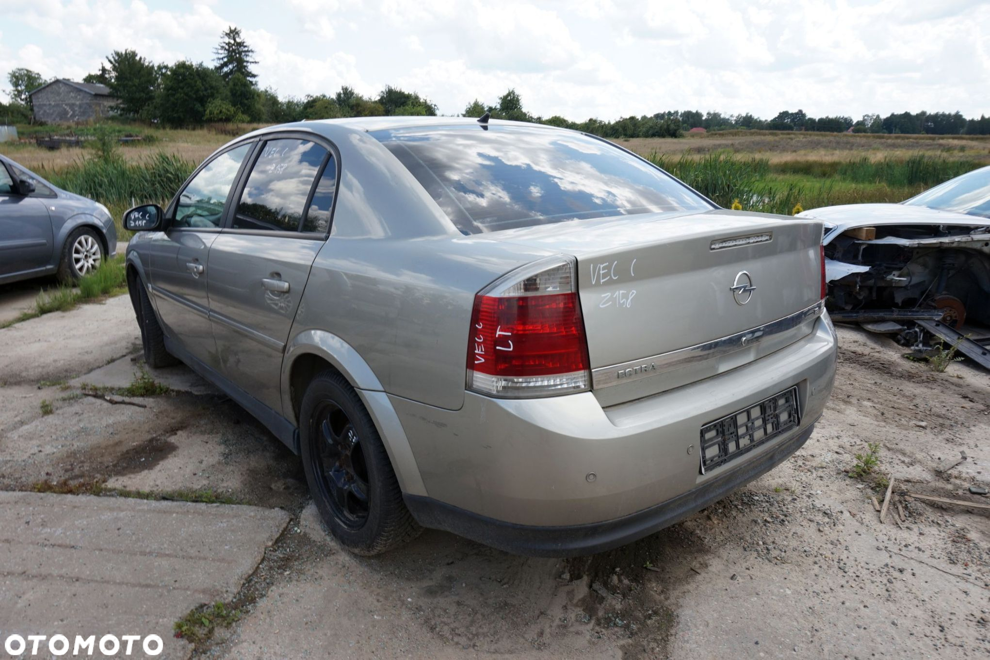 OPEL VECTRA C SEDAN 2004 Z158 1.8 16V Z18XE 122KM F17 374 BEŻOWY na części - 3