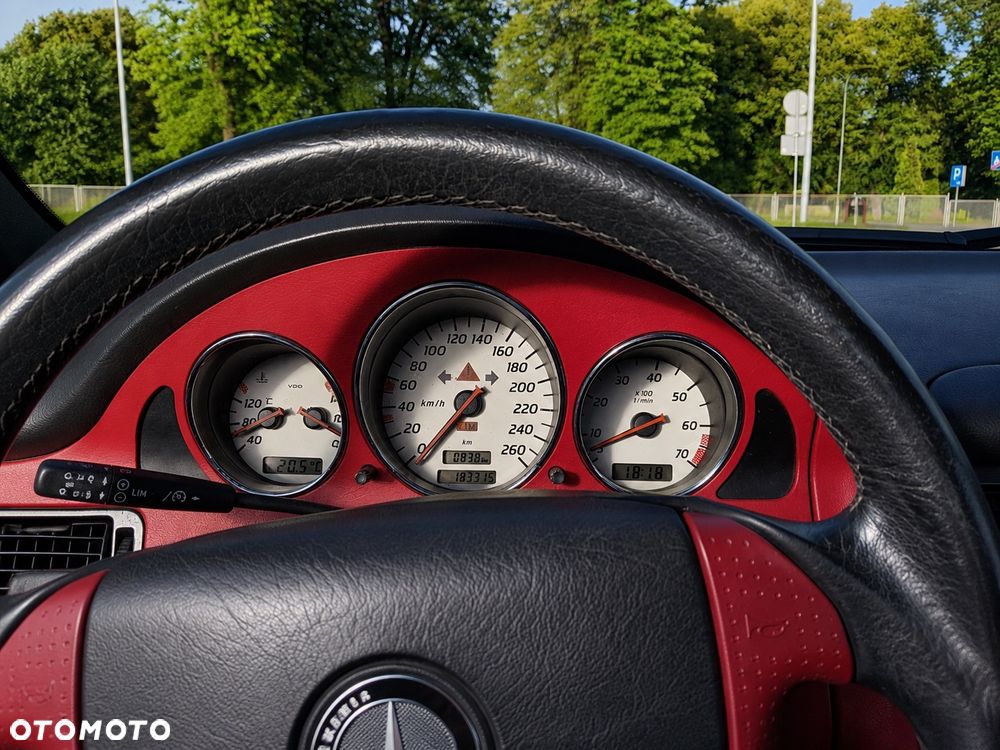 Mercedes-Benz SLK - 24
